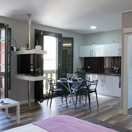 Acio Tinto Loft Casco Historico De Ourense Luaran gambar